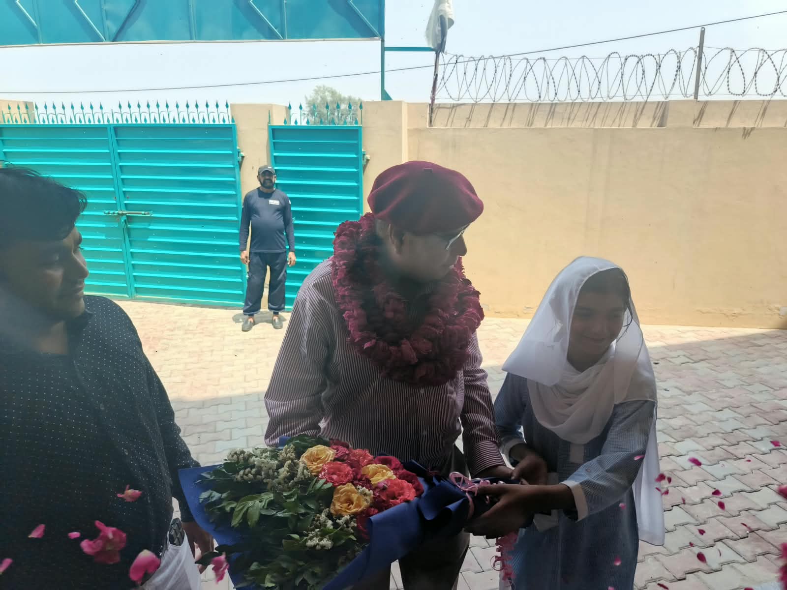 UEWS school, campus and community programme photograph